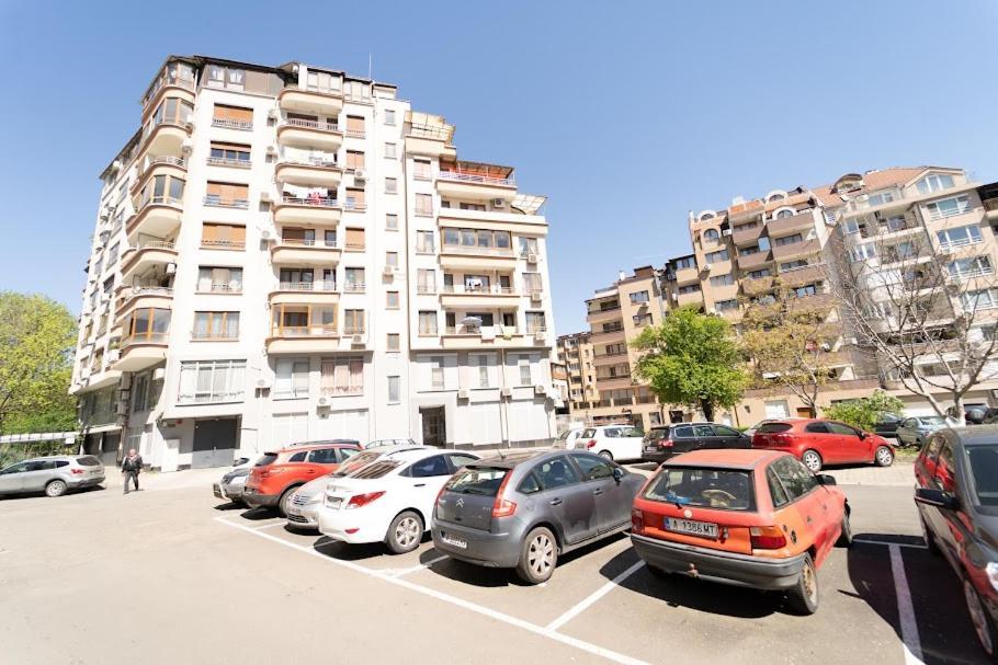 Апартамент За Гости Уют Burgas Exterior foto